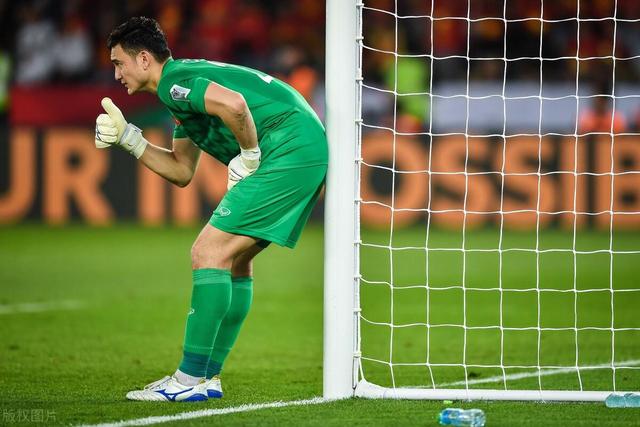 波神复出20分东契奇30+10 绿军大胜独行侠1-0